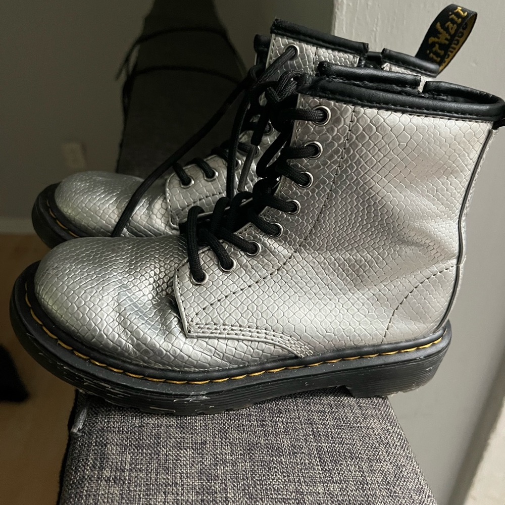 Kids Dr Martens